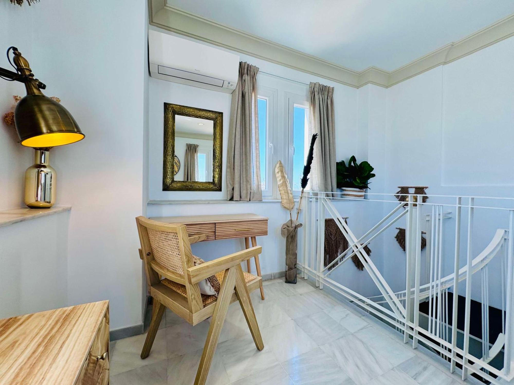 Cortes De Hotel 3*