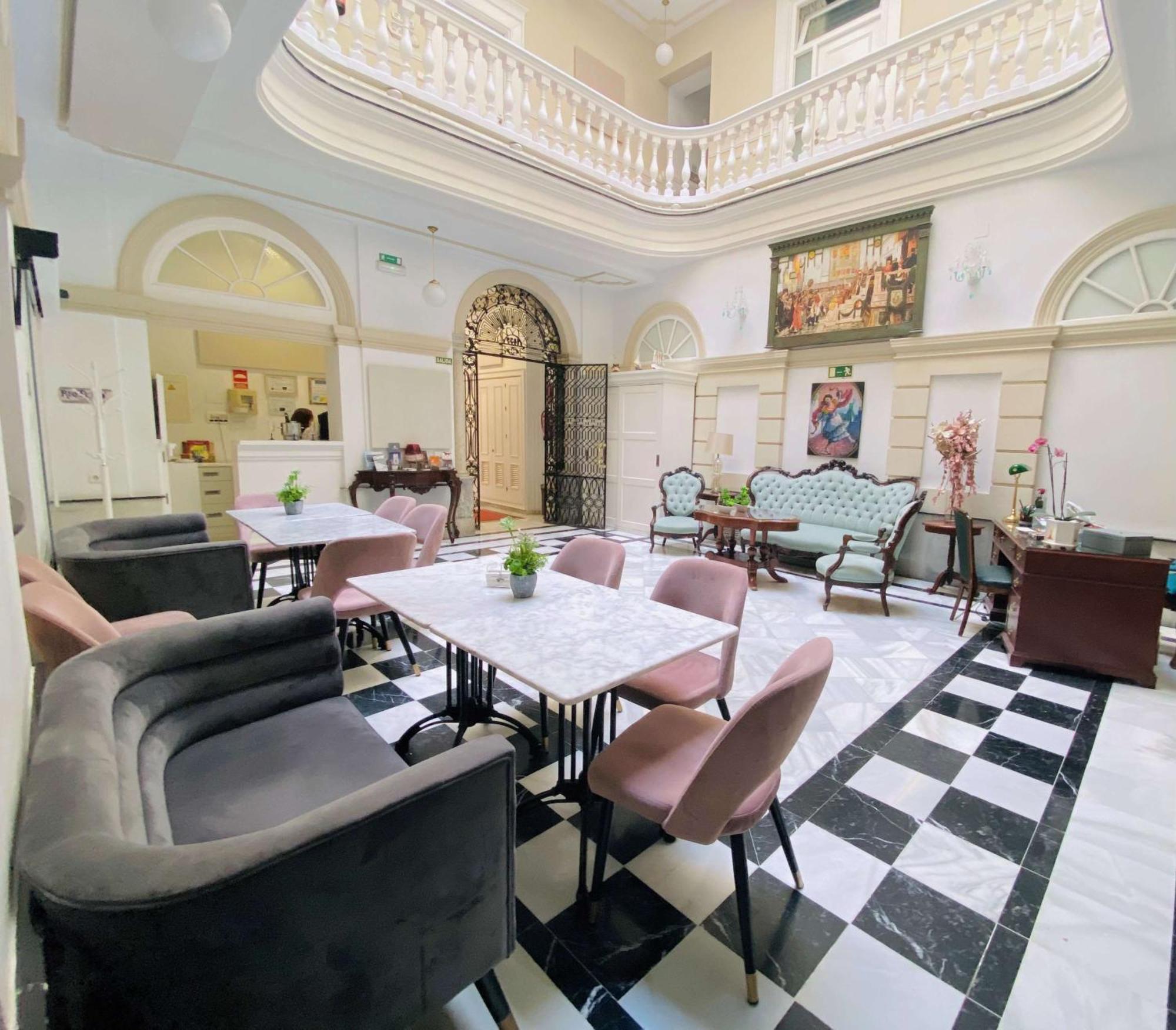 Hotel Cortes De