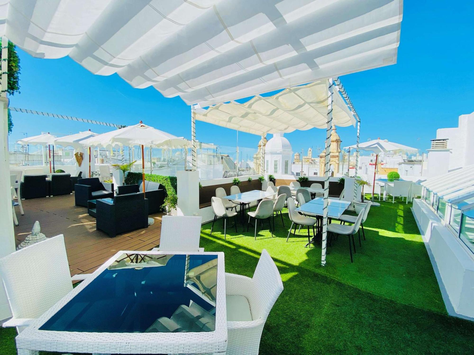 Hotel Cortes De 3*