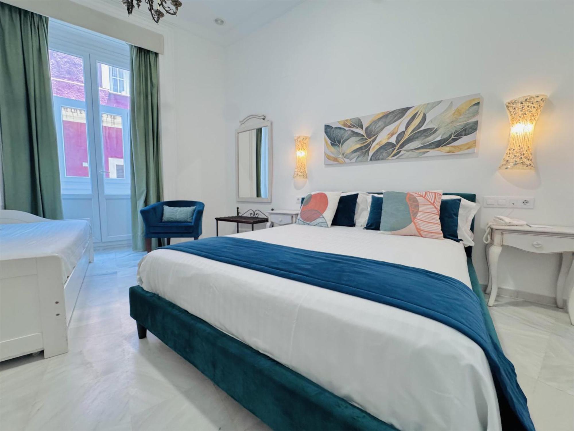 Hotel Cortes De 3*